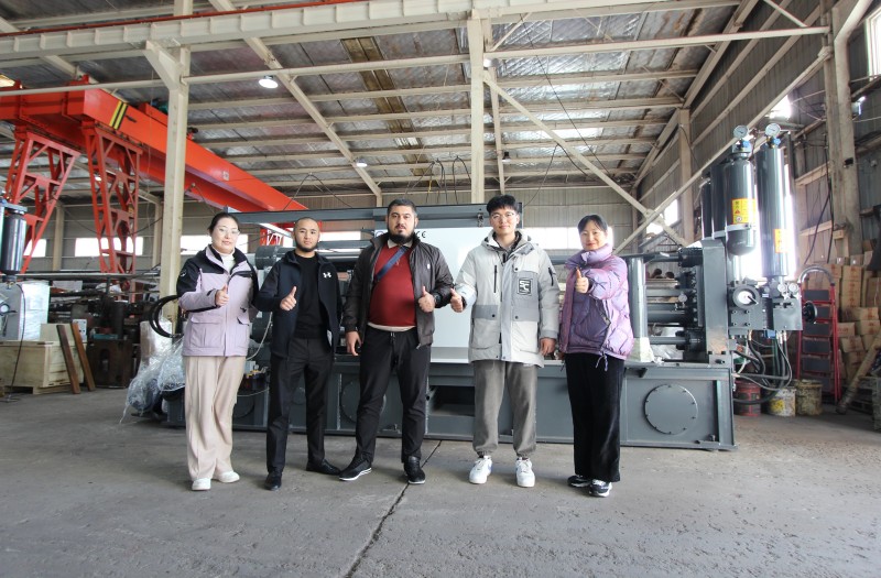 Приглашаем клиентов из Казахстана посетить наш завод
        